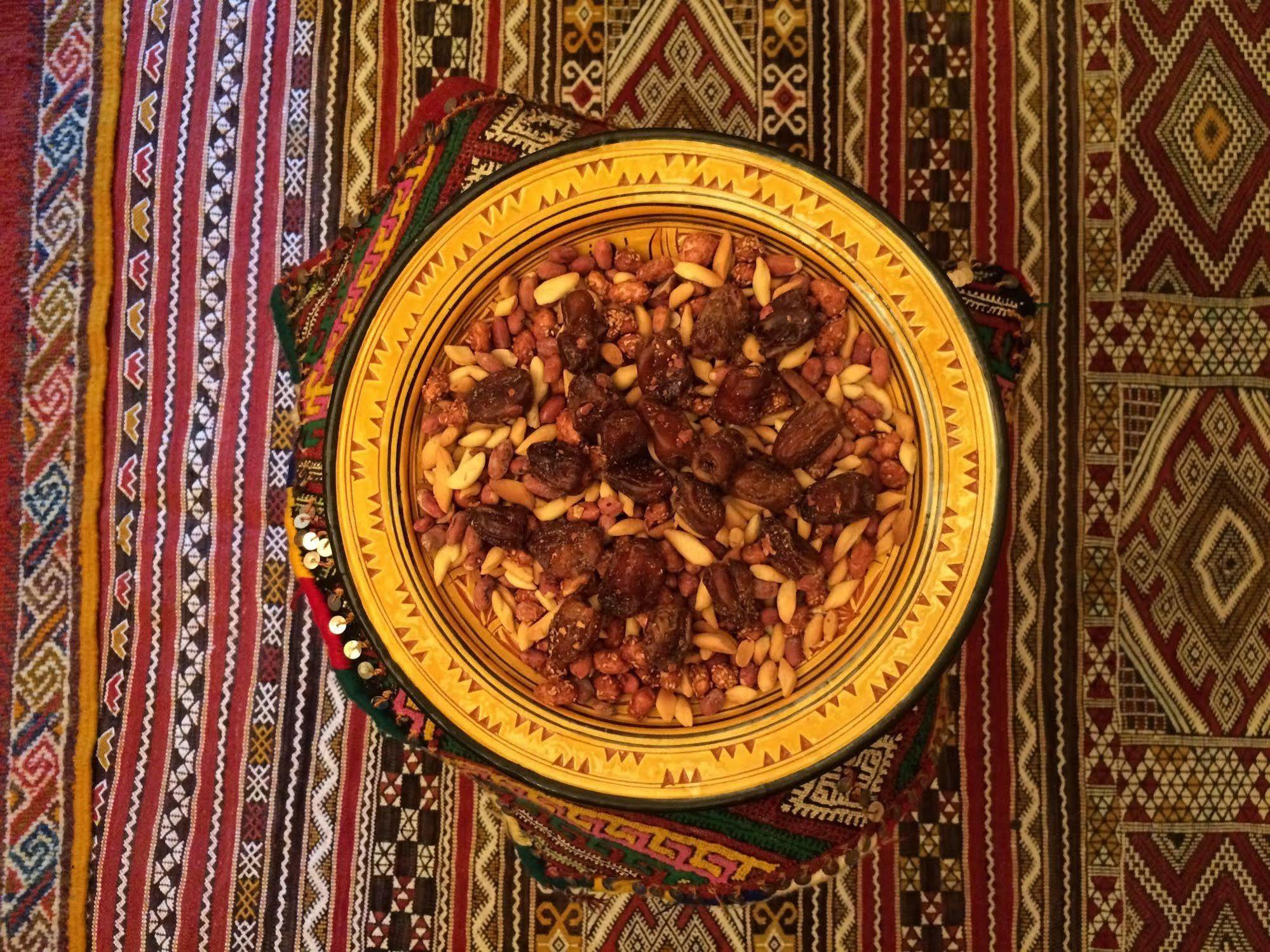Dar Aglzime Ξενοδοχείο Aroumd Εξωτερικό φωτογραφία